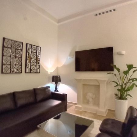 Bari Downtown Luxury Apartment Eksteriør bilde