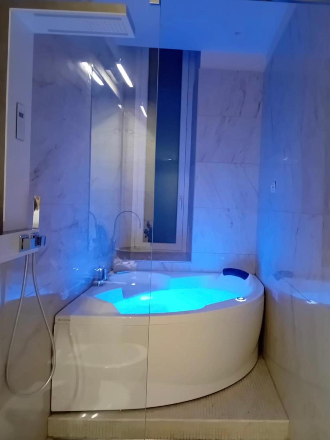 Bari Downtown Luxury Apartment Eksteriør bilde