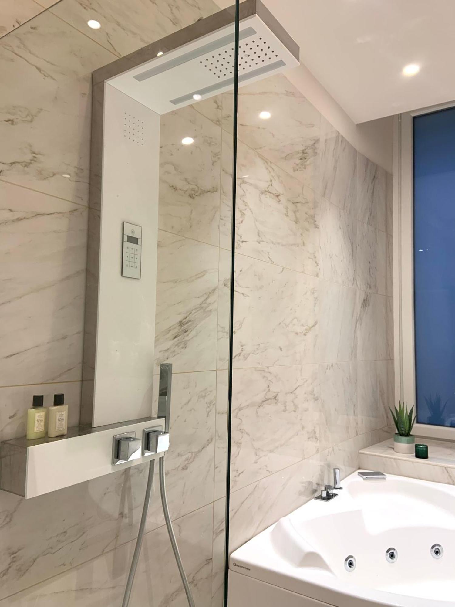Bari Downtown Luxury Apartment Eksteriør bilde